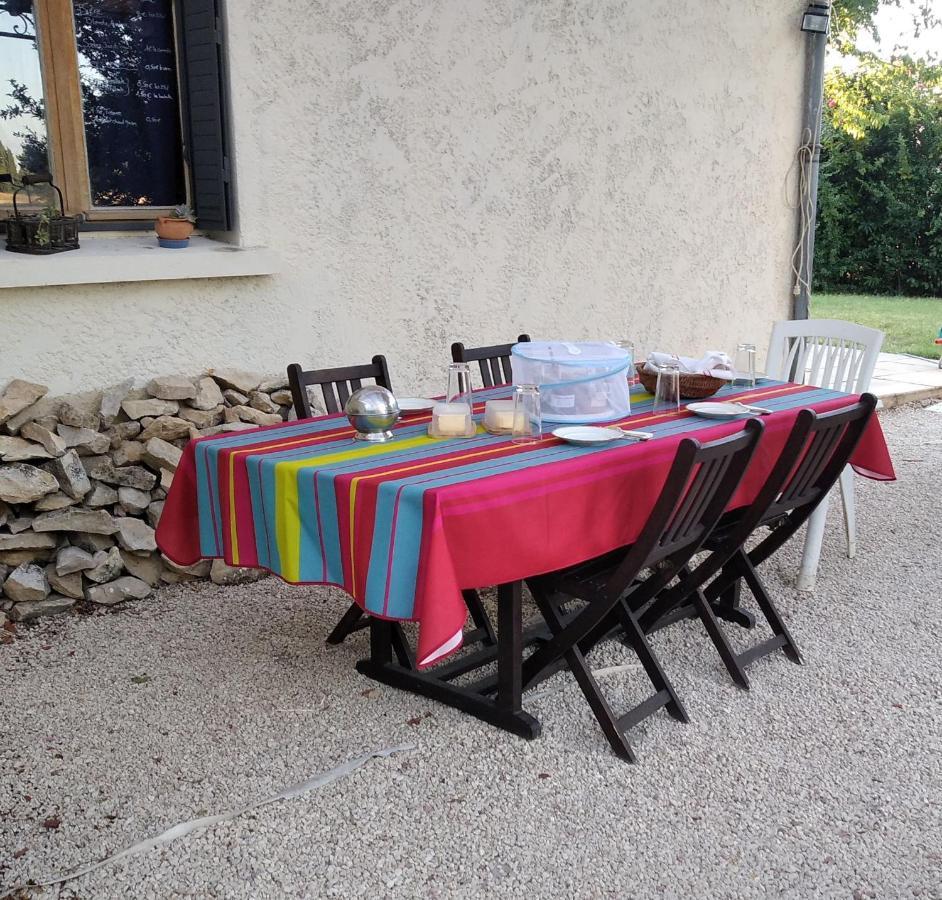 L'Esperluette En Camargue Bed and Breakfast Uchaud Eksteriør billede