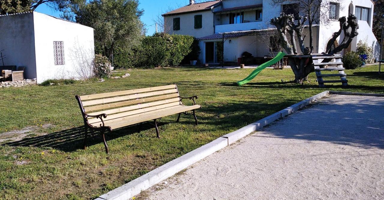 L'Esperluette En Camargue Bed and Breakfast Uchaud Eksteriør billede